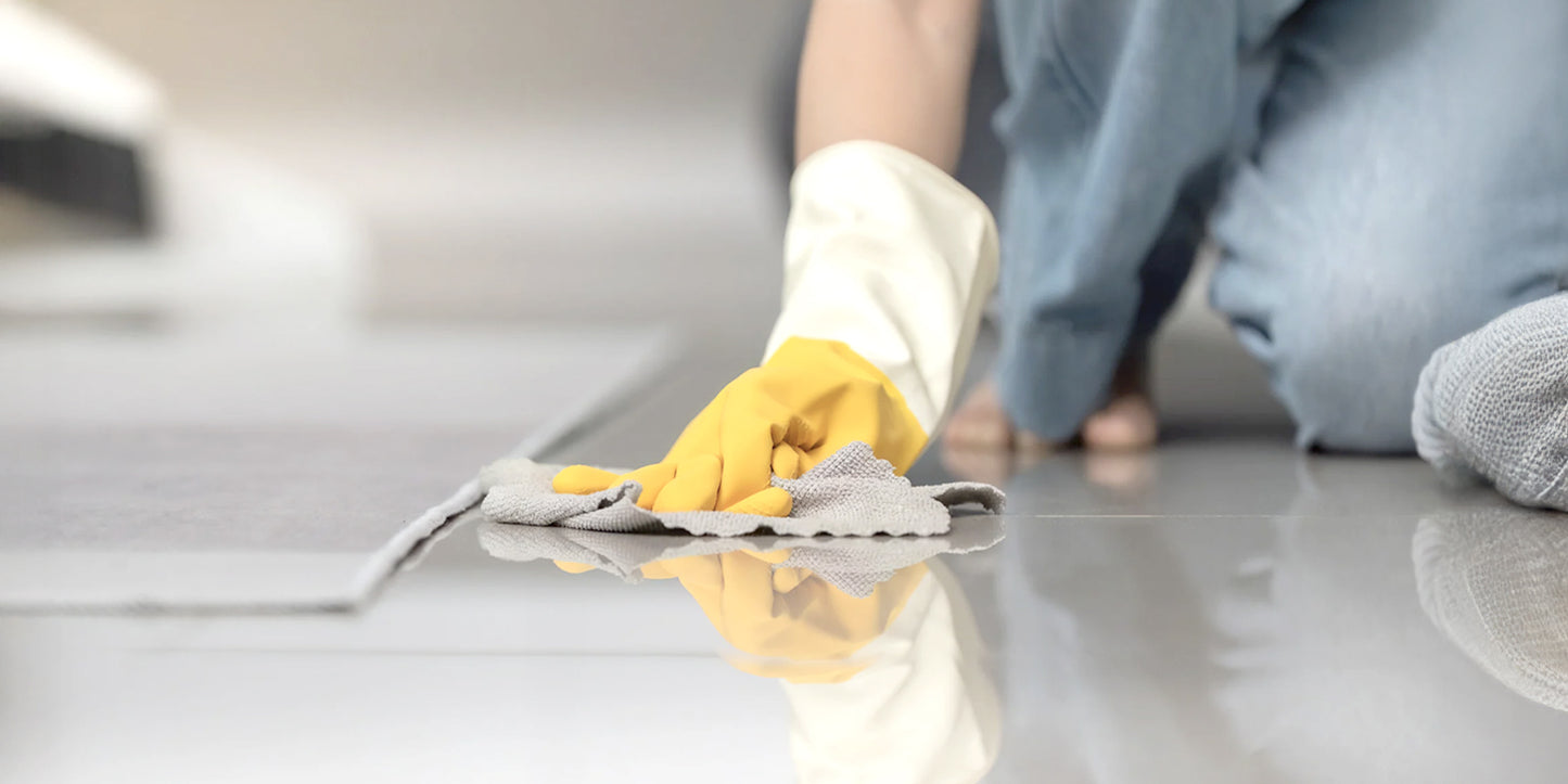 Універсальний миючий засіб "Господарське мило рідке" 940 мл